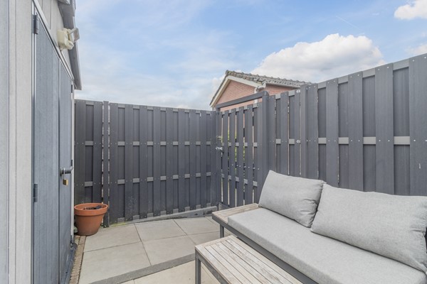 Medium property photo - Tolstraat 2B, 2405 VR Alphen aan den Rijn